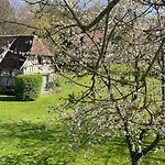 Locations - Domaine Le Coq Enchante Semesterbostad Cambremer