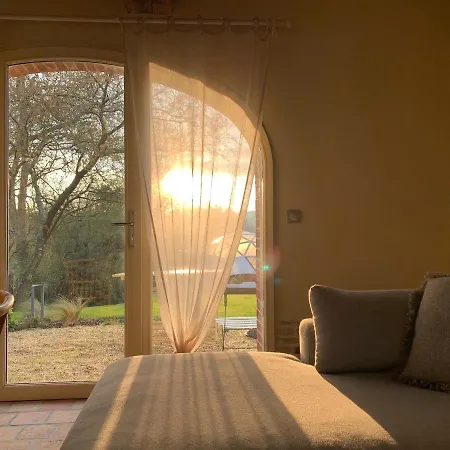 Locations - Domaine Le Coq Enchante בית נופש Cambremer