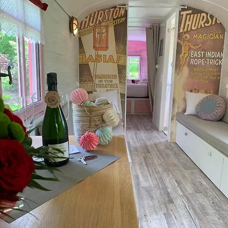 Locations - Domaine Le Coq Enchante בית נופש *