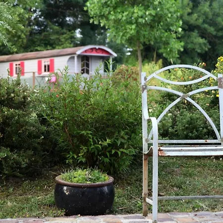 Locations - Domaine Le Coq Enchante בית נופש