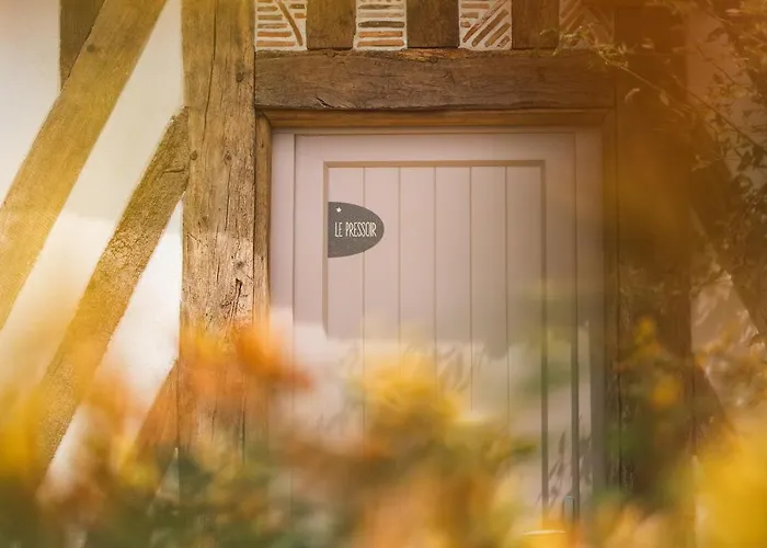 בית נופש Locations - Domaine Le Coq Enchante *