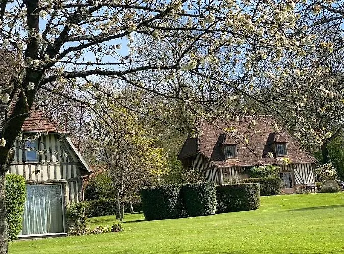 펜션 Locations - Domaine Le Coq Enchante 캄브레머