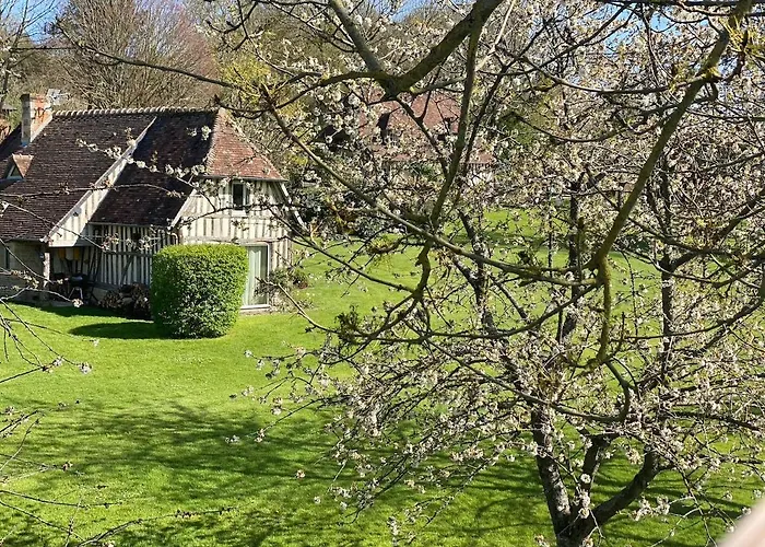 Locations - Domaine Le Coq Enchante 펜션 캄브레머