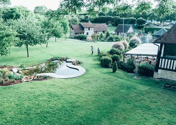 펜션 Locations - Domaine Le Coq Enchante 캄브레머